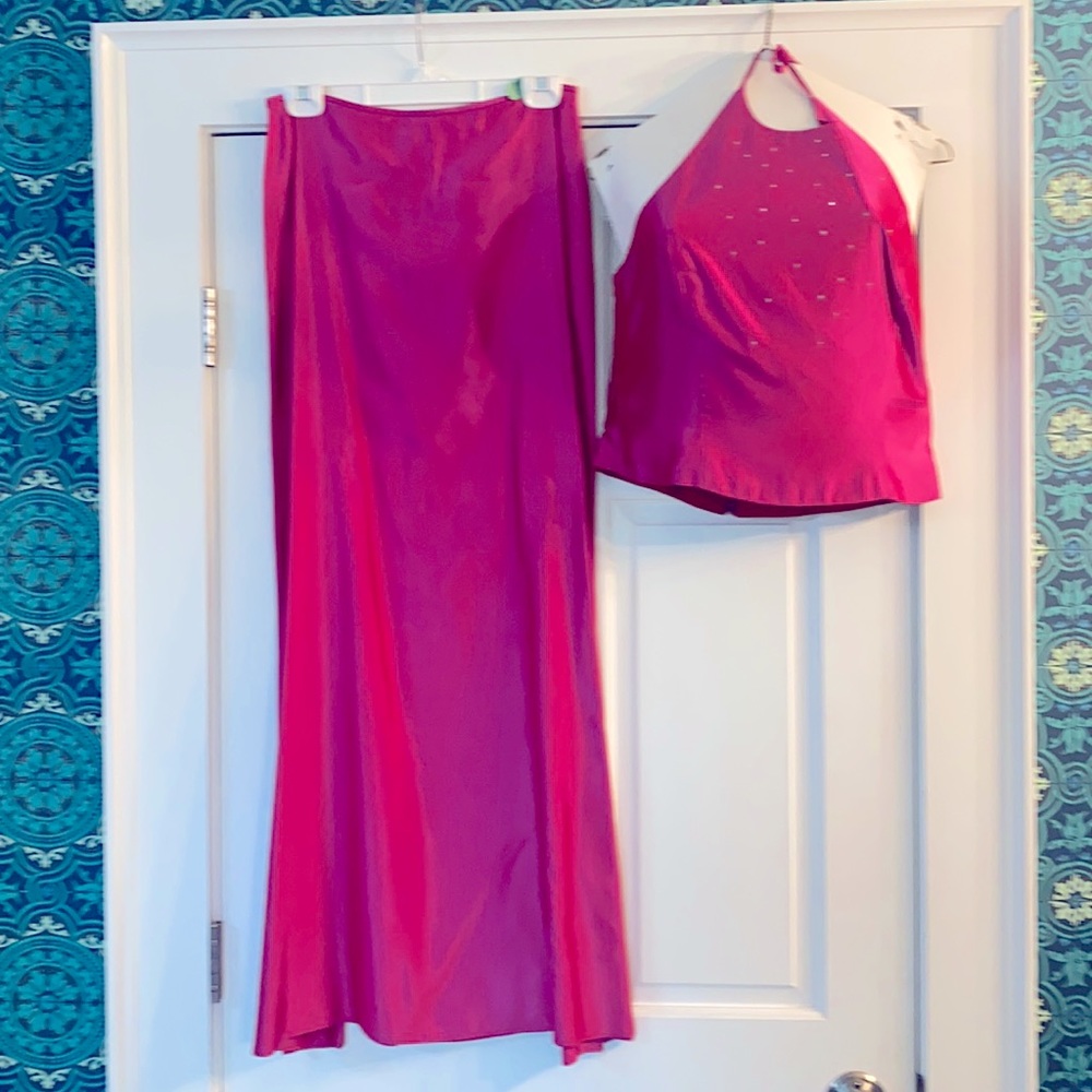 Jessica McClintock 2 piece fuchsia long dress.